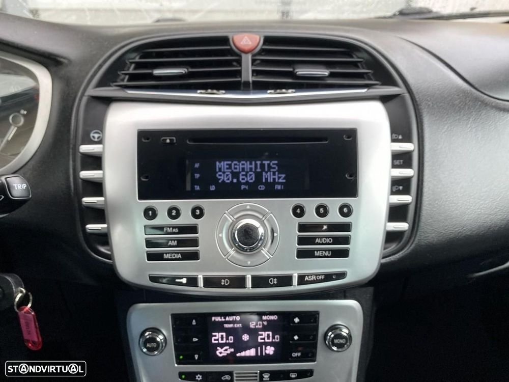 Lancia Delta 1.6 M-Jet Platino - 11