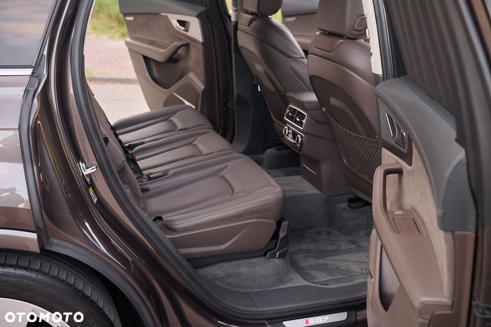 Audi SQ7 - 22