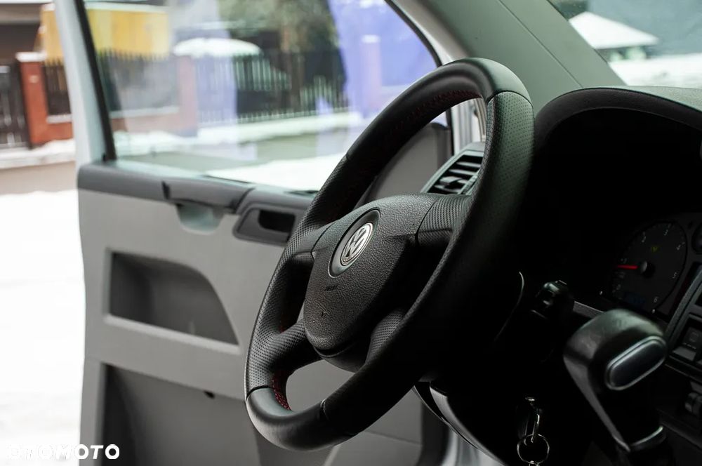 Volkswagen Transporter DSG BMT - 25