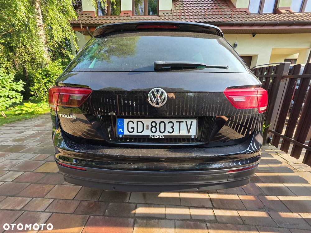 Volkswagen Tiguan - 8