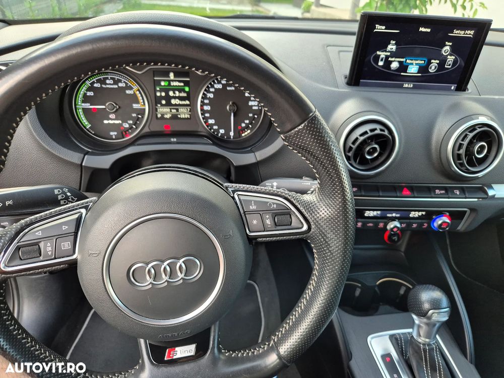 Audi e-tron - 8