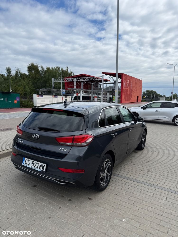 Hyundai i30 1.5 DPI Comfort - 6