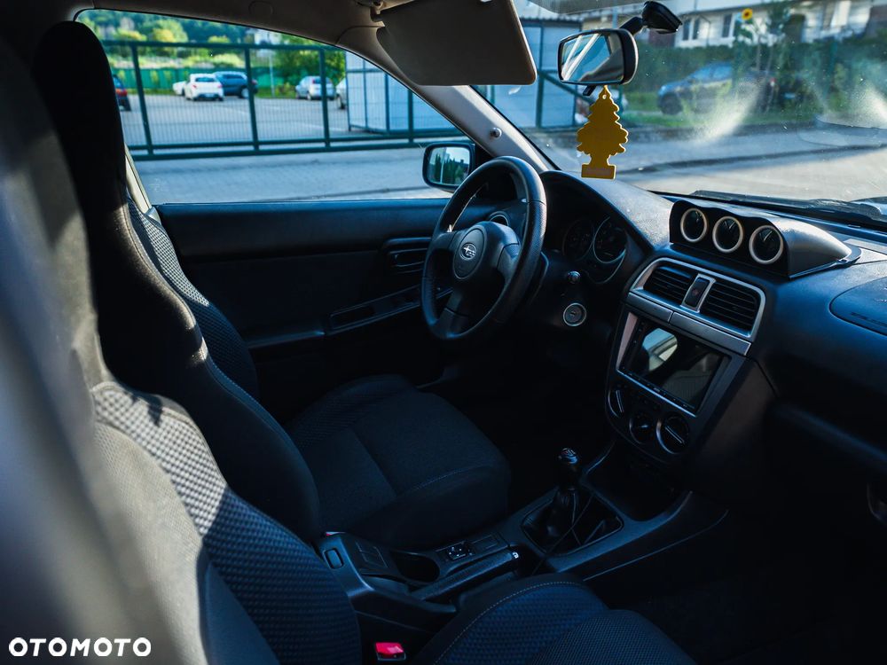 Subaru Impreza - 10