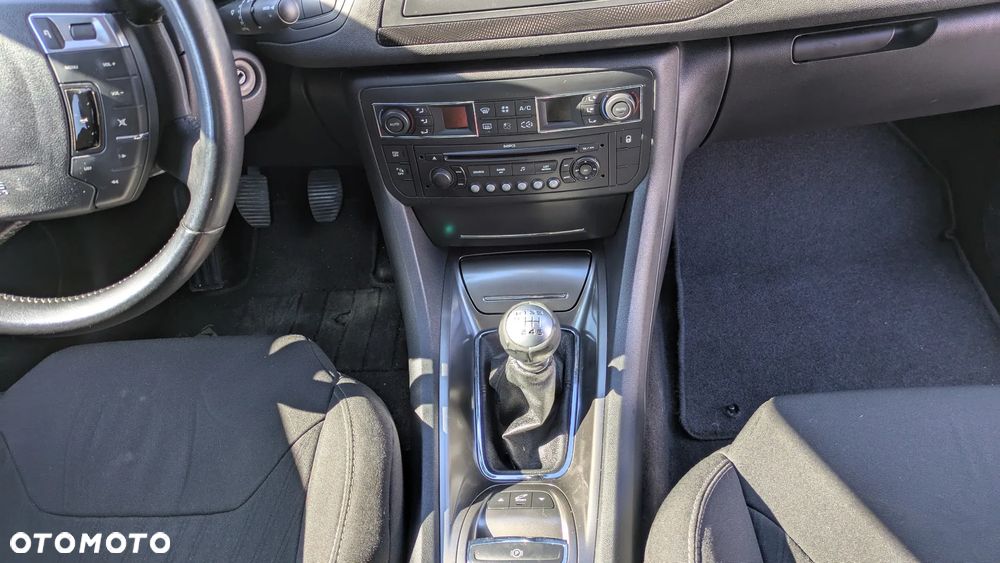 Citroën C5 2.0 HDi Confort - 27