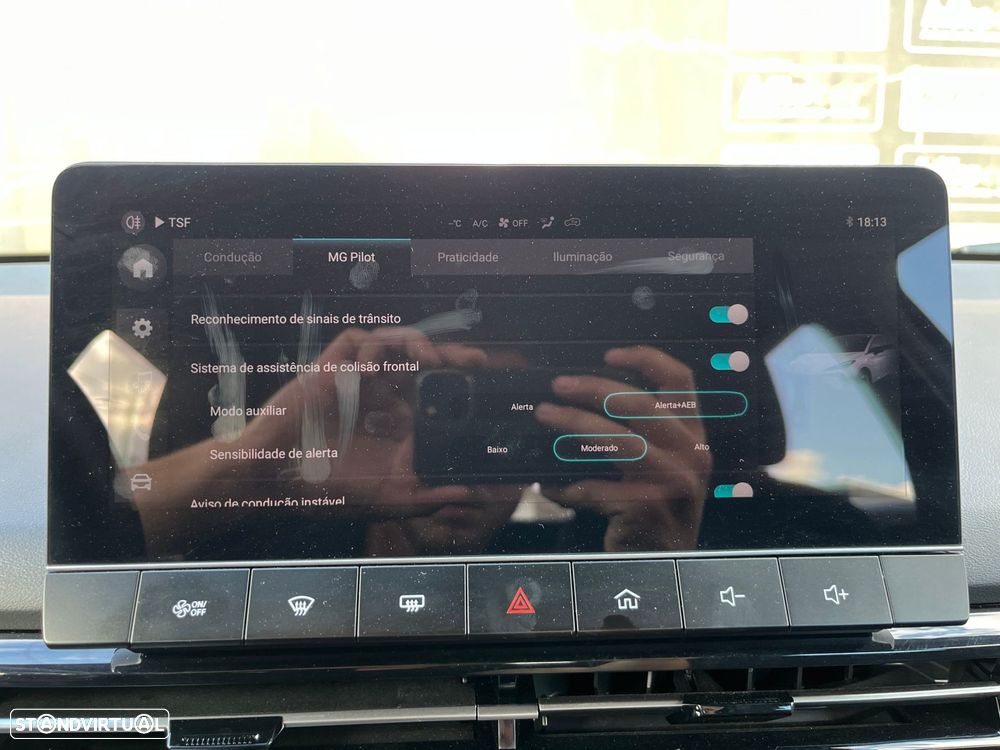 MG MG4 51 kWh Standard - 30