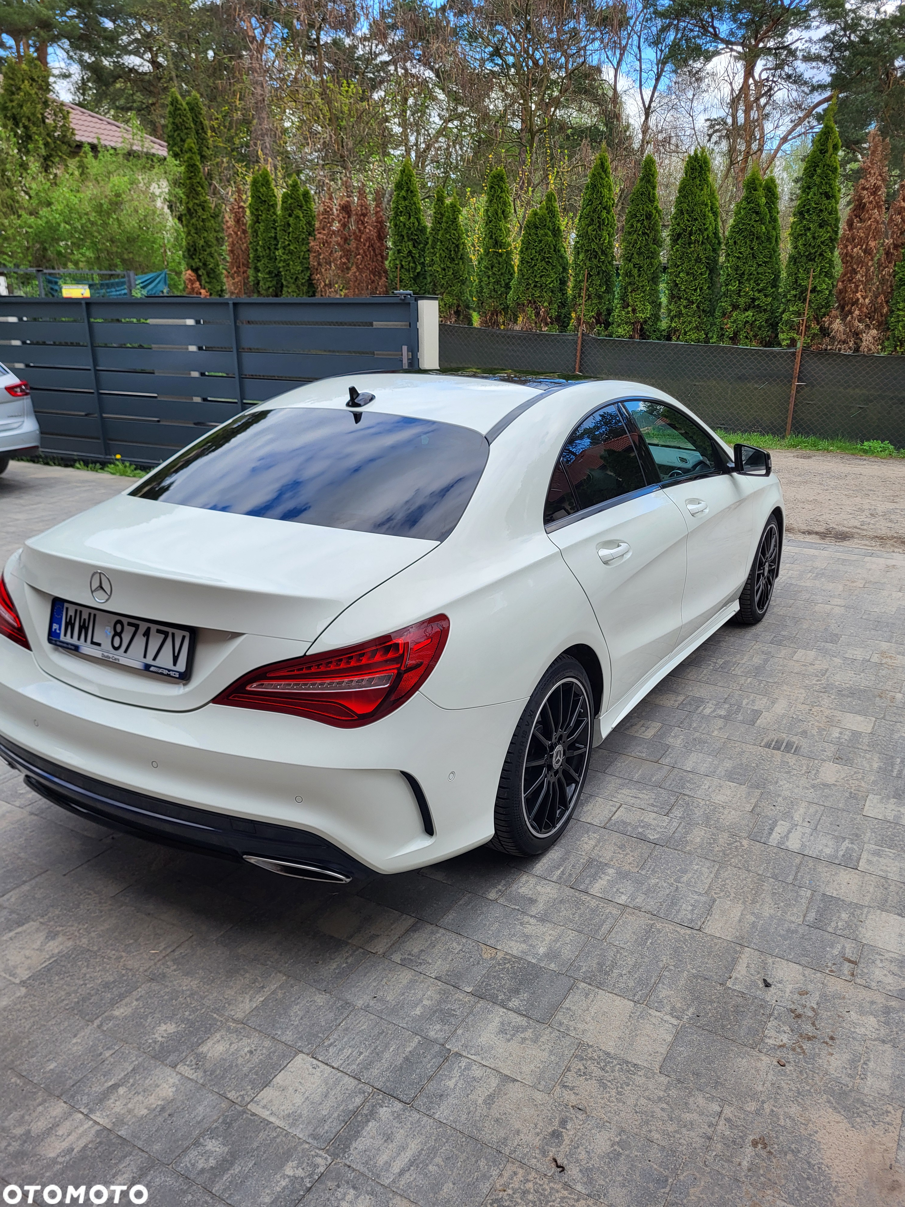 Mercedes-Benz CLA 220 4-Matic AMG Line - 7
