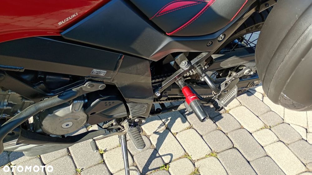 Suzuki V-STROM - 17