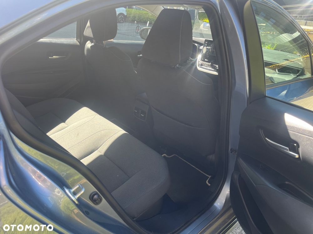 Toyota Corolla 1.8 Hybrid Comfort - 9