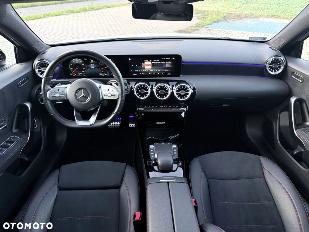 Mercedes-Benz Klasa A 200 4-Matic AMG Line 8G-DCT - 13