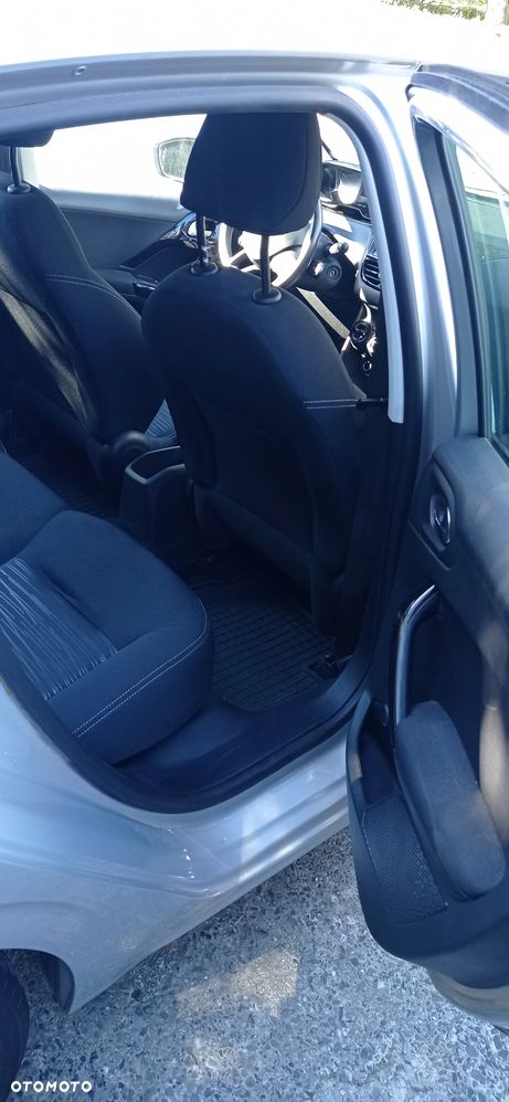 Peugeot 208 HDi 68 Access - 8
