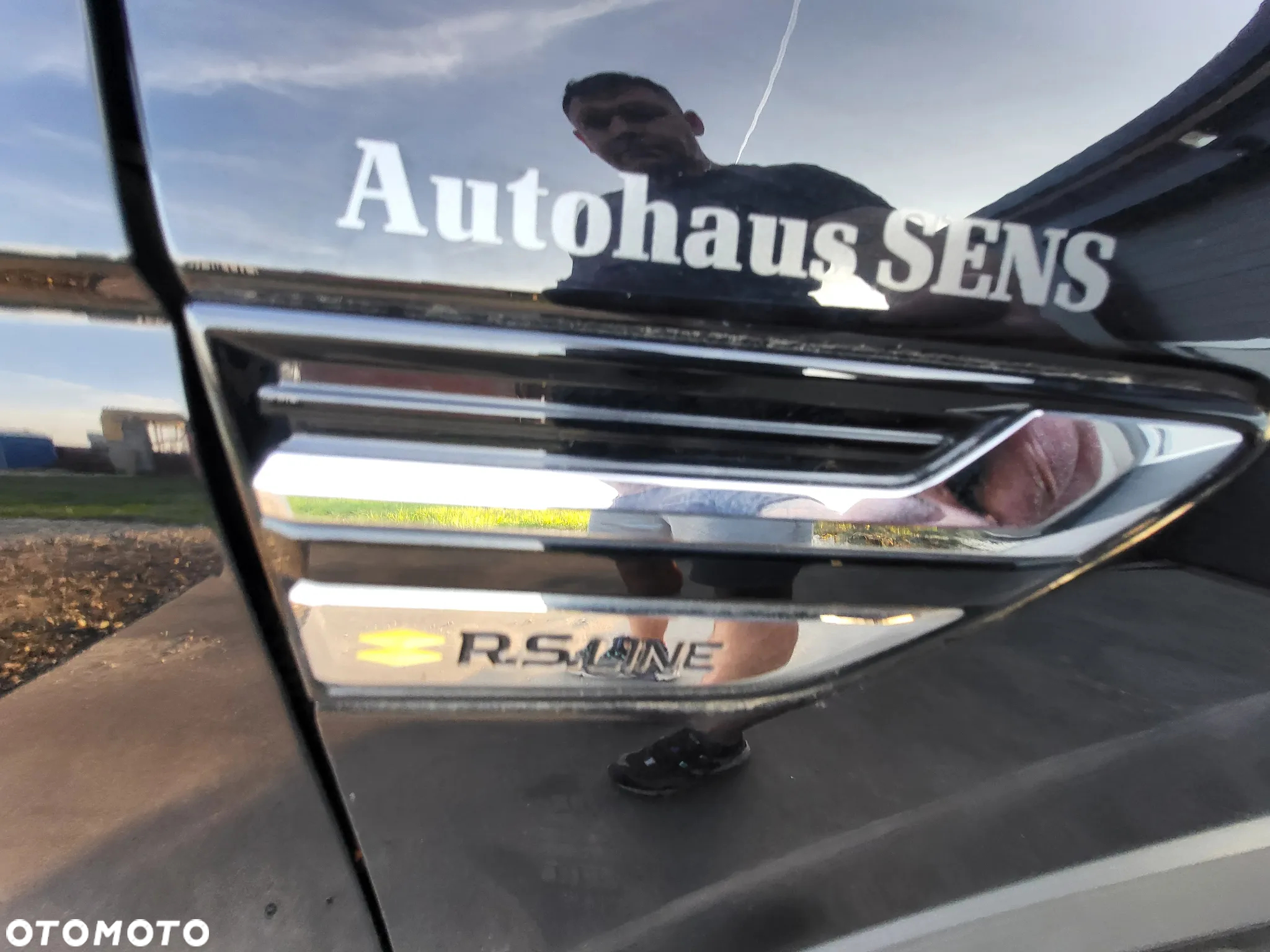 Renault Arkana E-TECH 145 R.S.LINE - 28