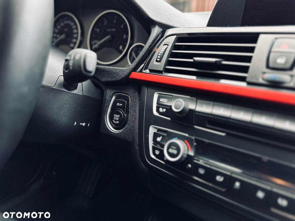 BMW Seria 3 320d - 16