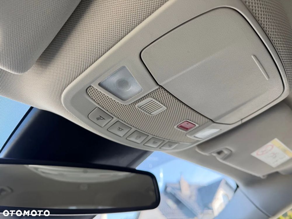 Ford Mondeo 2.0 EcoBlue Titanium - 16