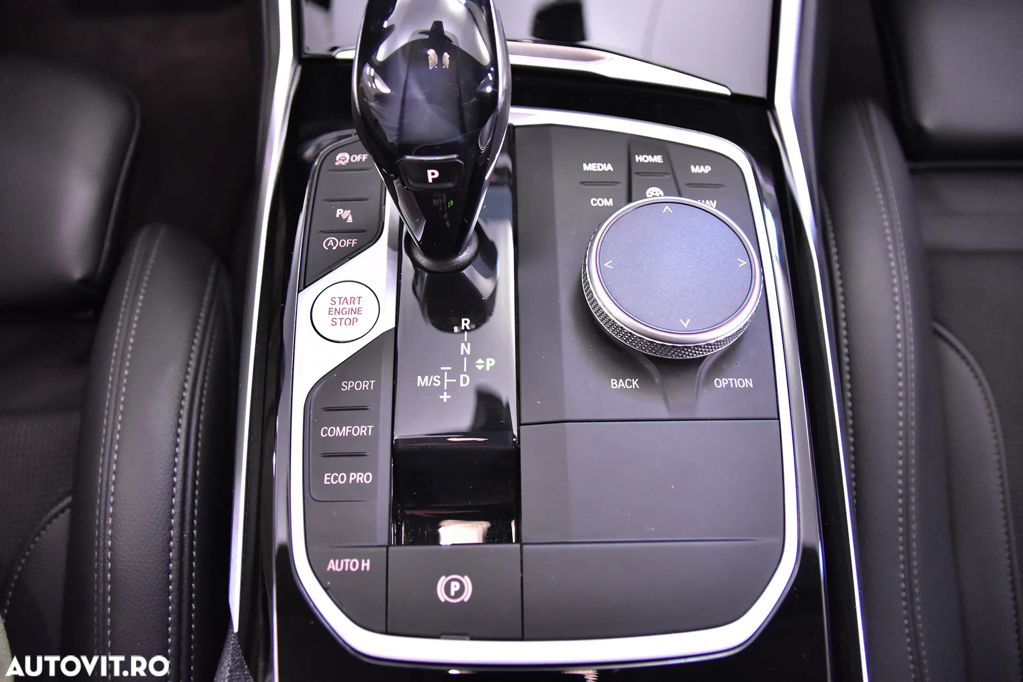 BMW Seria 3 318i Touring Aut. - 17