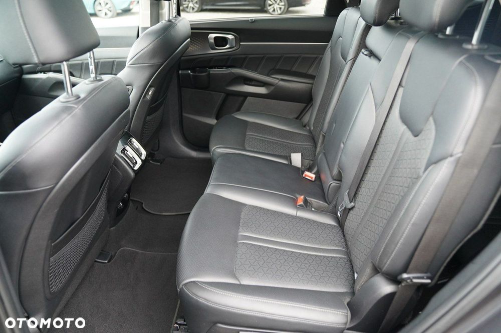 Kia Sorento - 21