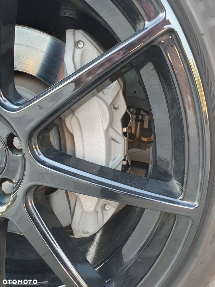 Ford Mustang - 16