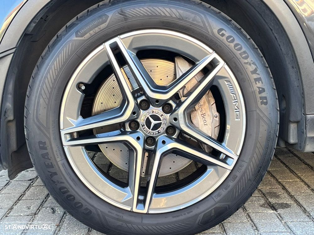 Mercedes-Benz GLC 300 - 26