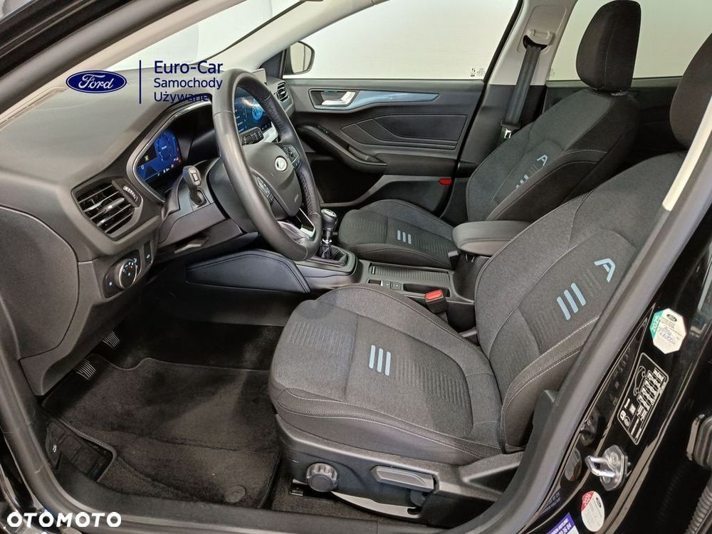 Ford Focus 1.0 EcoBoost Hybrid TITANIUM X - 11