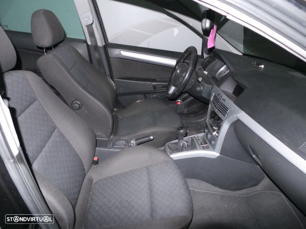 Para Peças Opel Astra H (A04) - 5