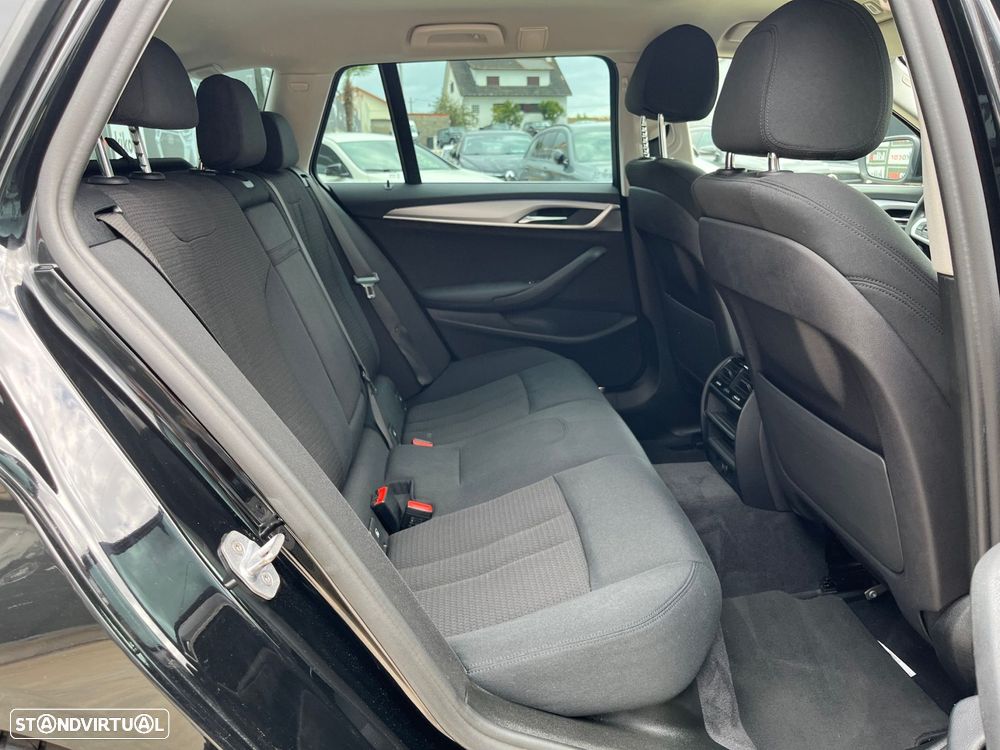 BMW 520 d Line Luxury Auto - 10