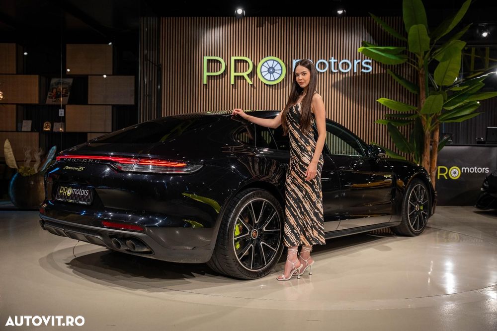 Porsche Panamera - 14
