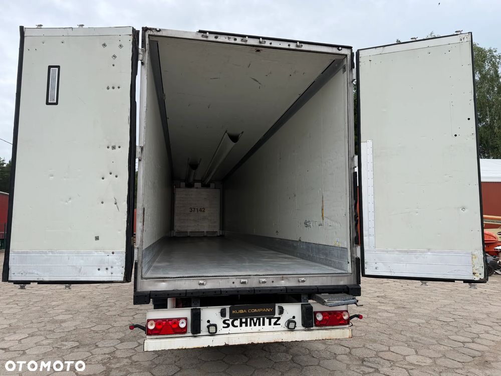 Schmitz Cargobull CARRIER VECTOR 1850 / 7 CM GRUBA ŚCIANA / 4 ZAMKNIĘCIA DRZWI / DRUKARKA / KOSZ PALETOWY / OŚ PODNOSZONA / DIESEL+ELEKTRYK / 2010 ROK !! - 30