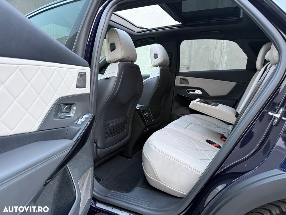 DS Automobiles DS 7 Crossback 4x4 300 RIVOLI - 22