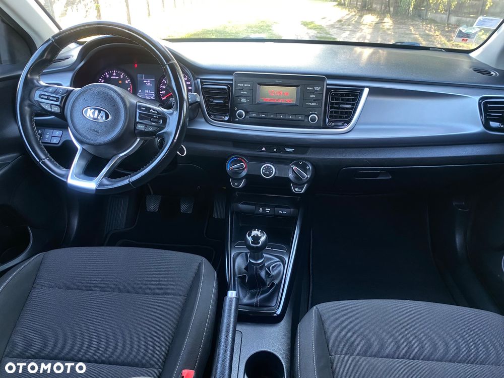 Kia Rio - 15