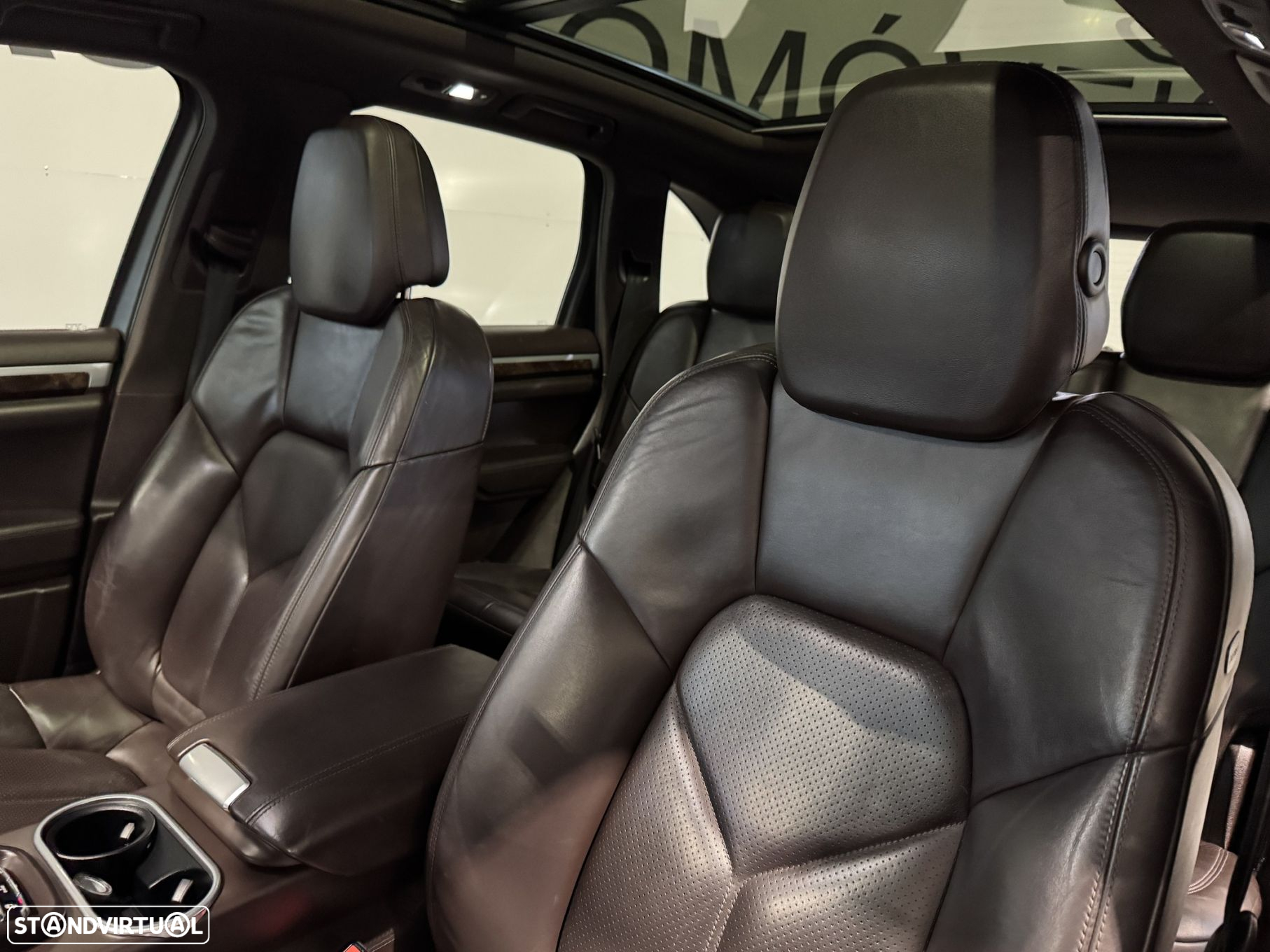 Porsche Cayenne S Hybrid - 24