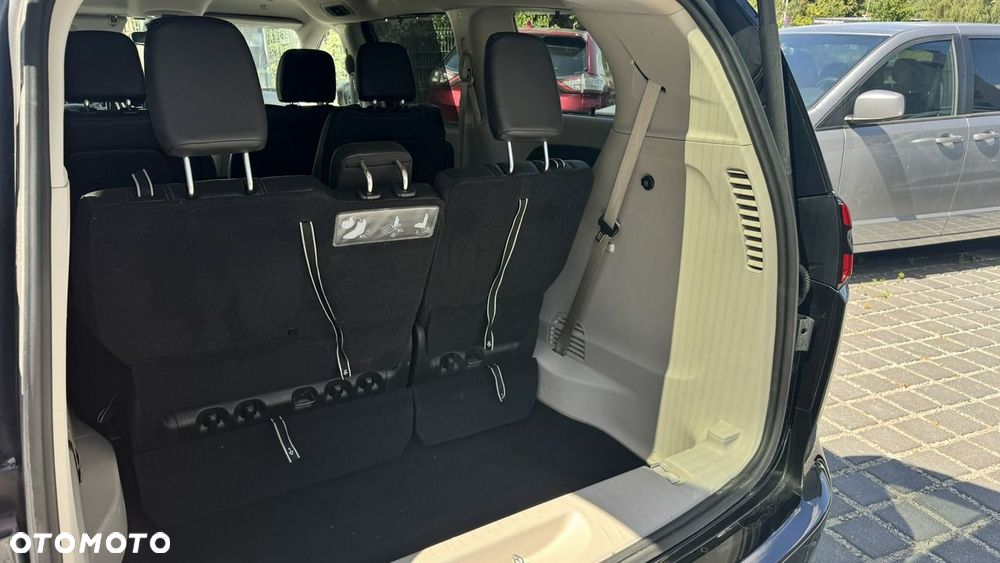 Chrysler Pacifica - 22