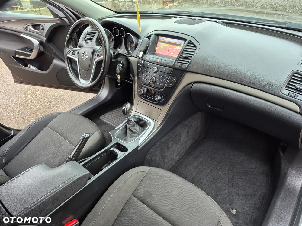 Opel Insignia 2.0 CDTI - 1