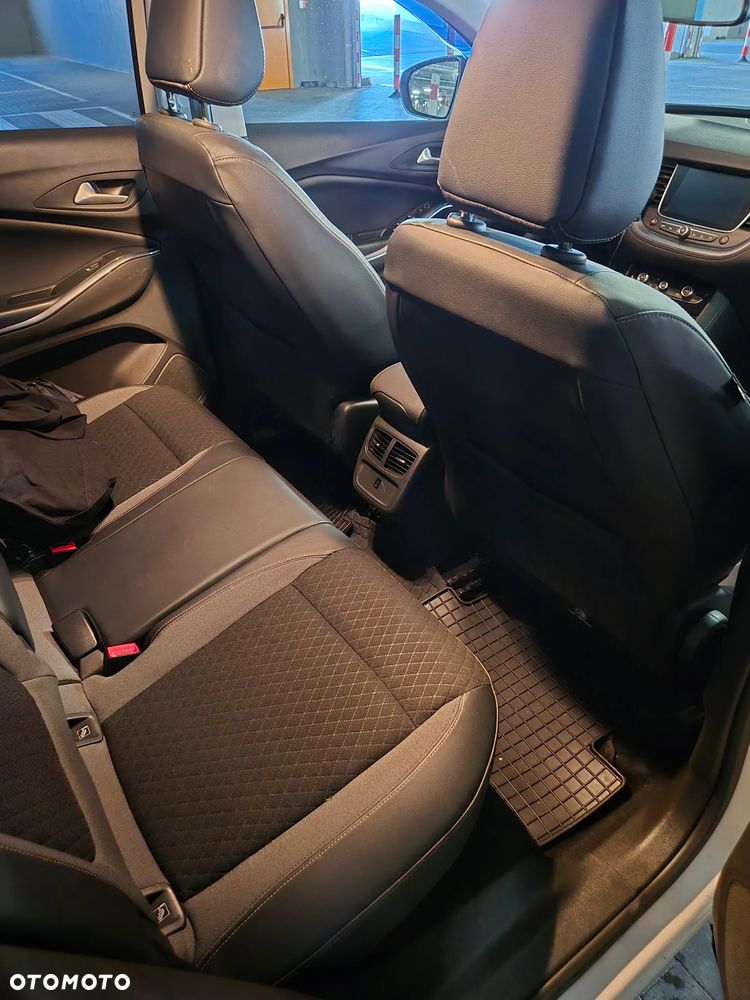Opel Grandland X 1.5 D Start/Stop Automatik Edition - 2