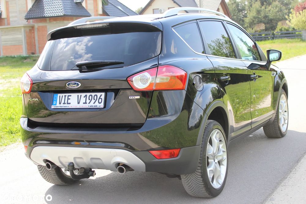 Ford Kuga 2.0 TDCi 2x4 Titanium - 5