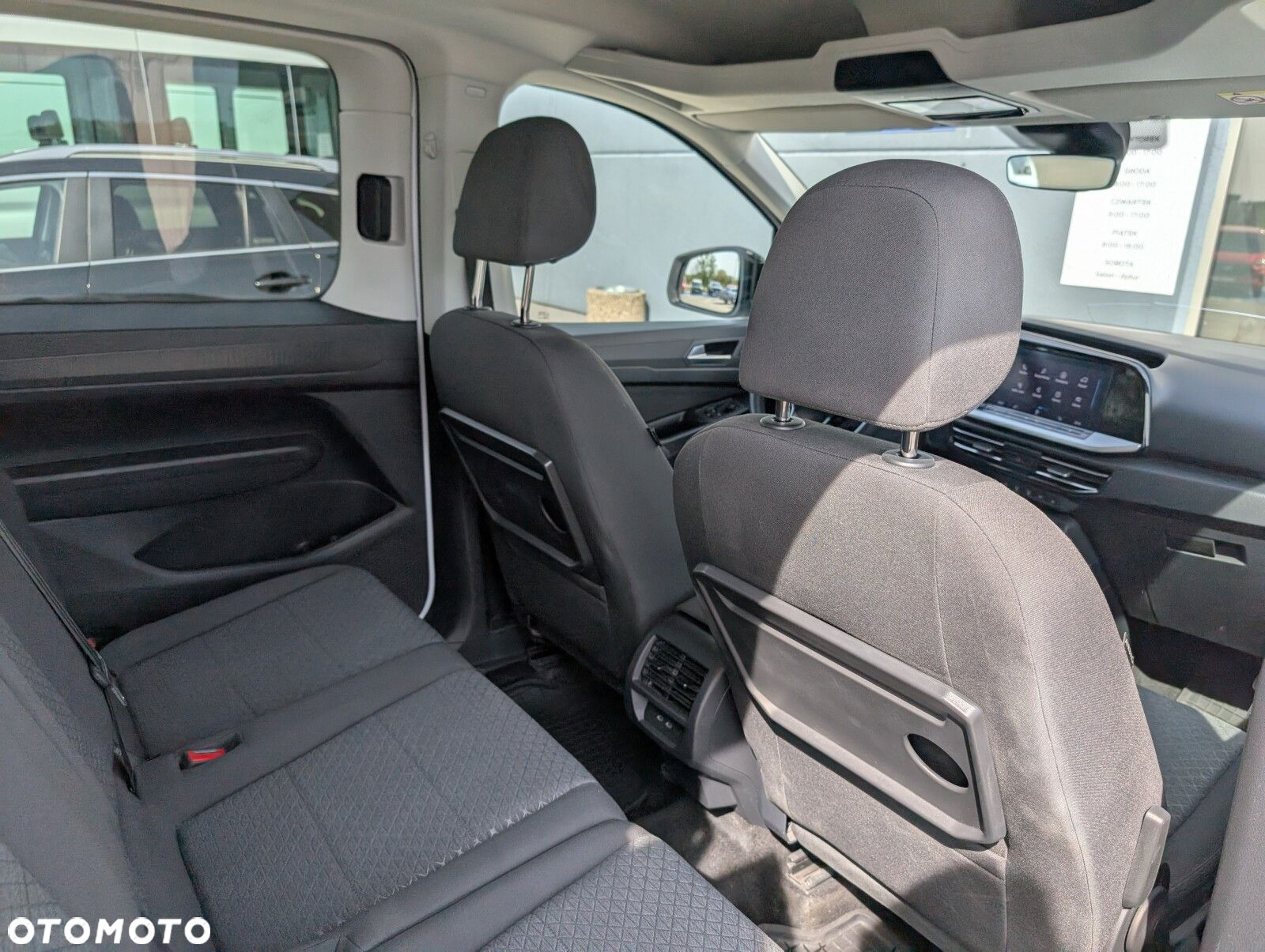 Ford Tourneo Connect 2.0 EcoBlue Titanium - 39