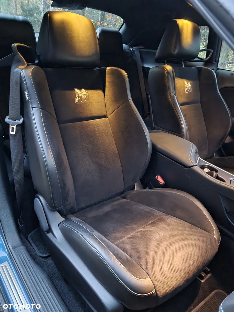 Dodge Challenger 6.4 Scat Pack - 28