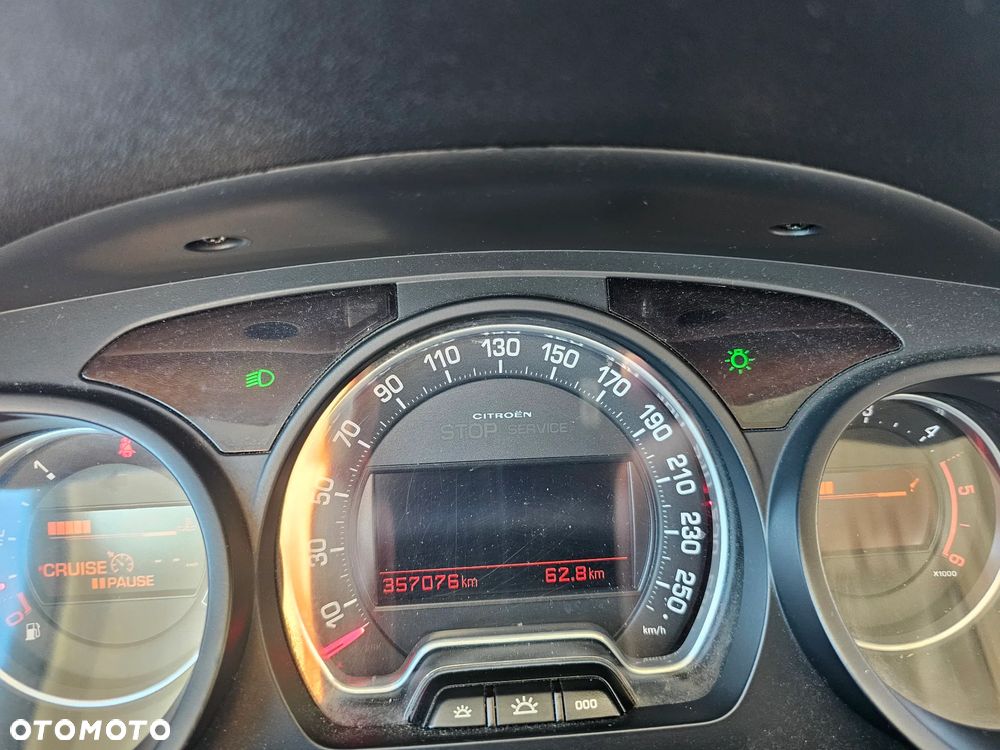 Citroën C5 2.0 HDi Exclusive - 9