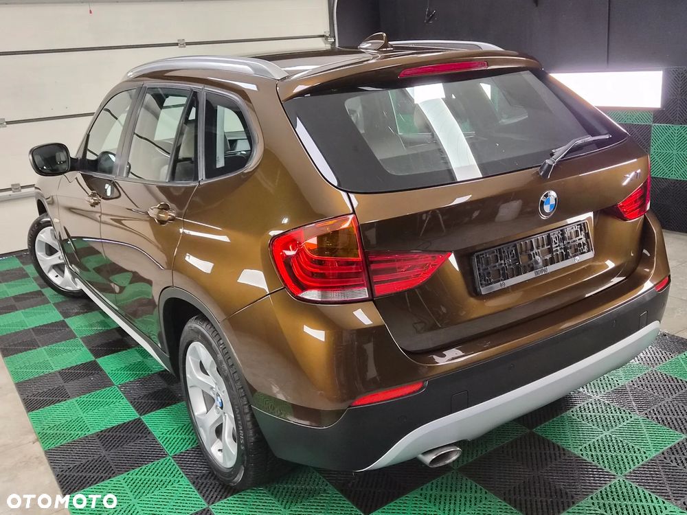 BMW X1 sDrive20d - 9