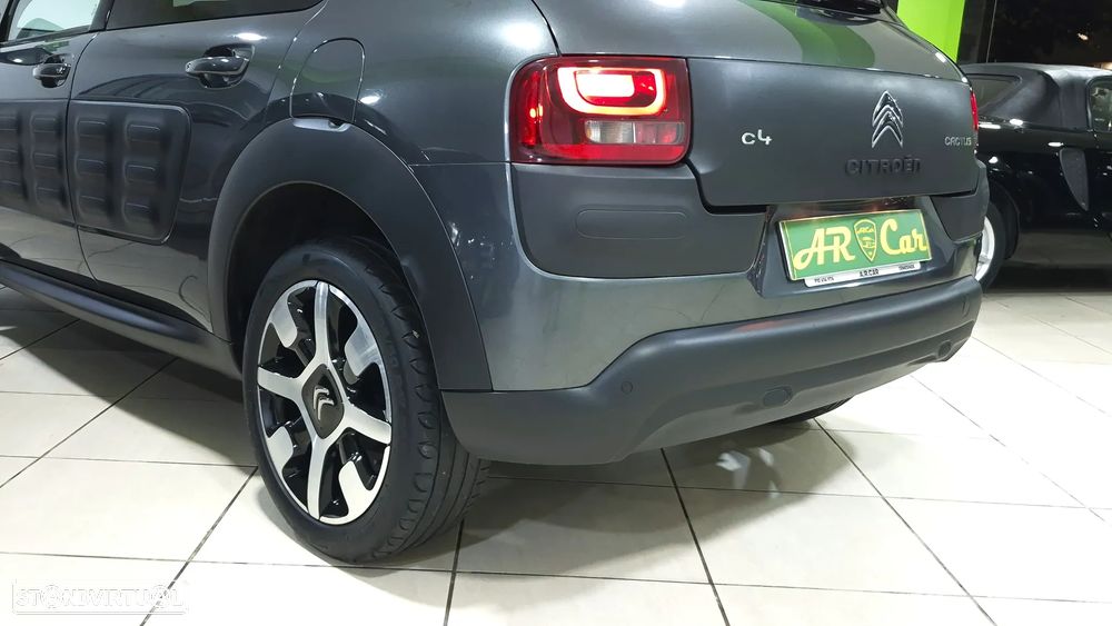 Citroën C4 Cactus 1.6 BlueHDi Feel J17 - 27