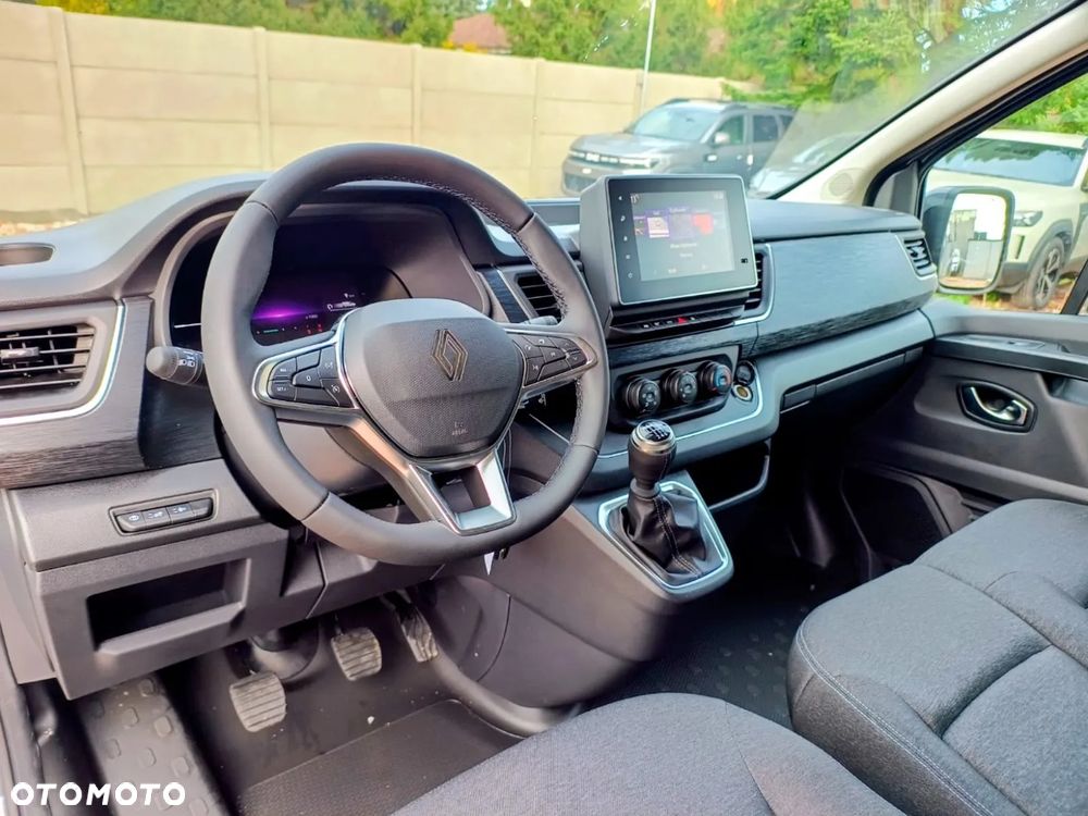Renault TRAFIC - 11