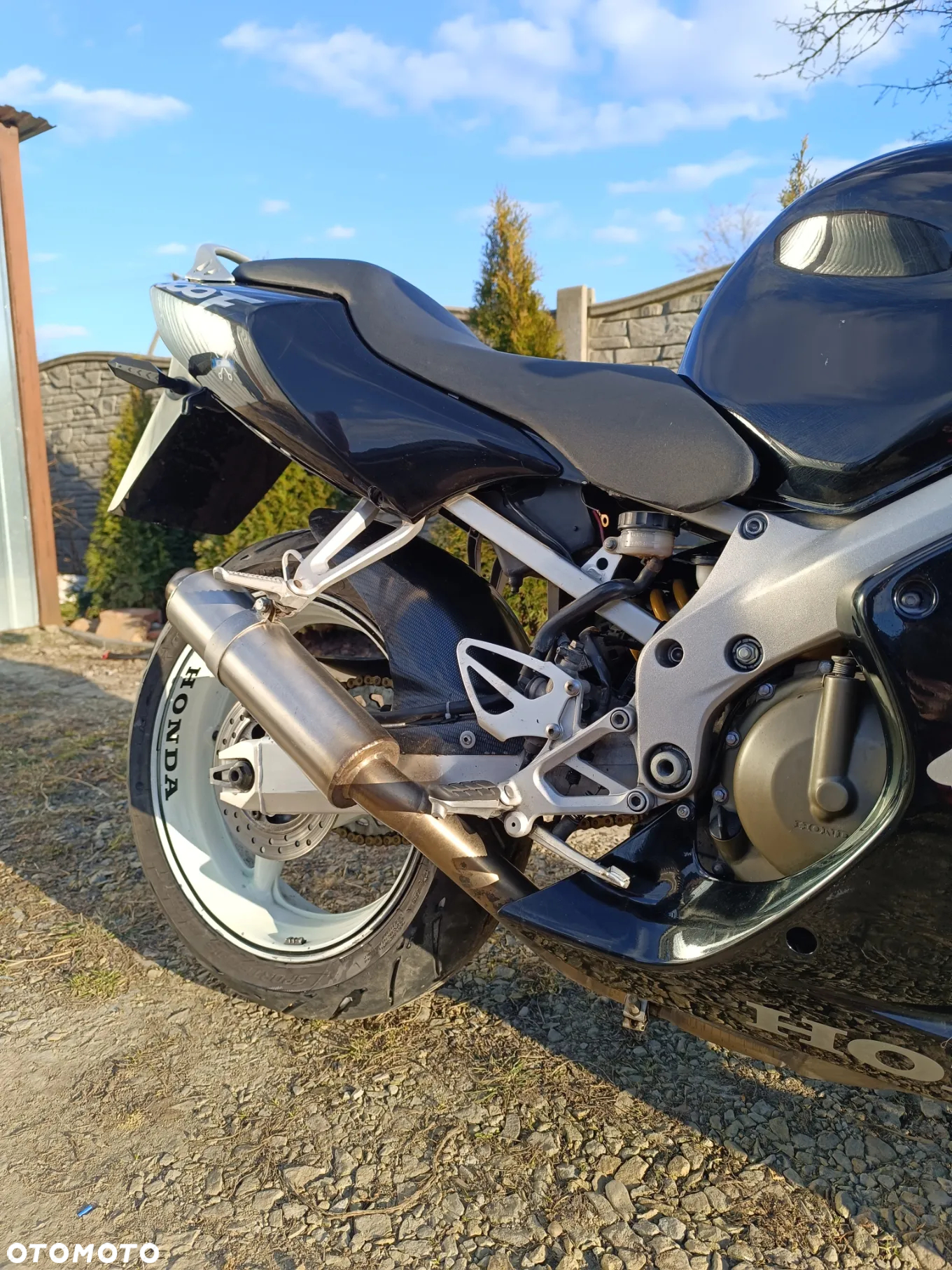 Honda CBR - 7