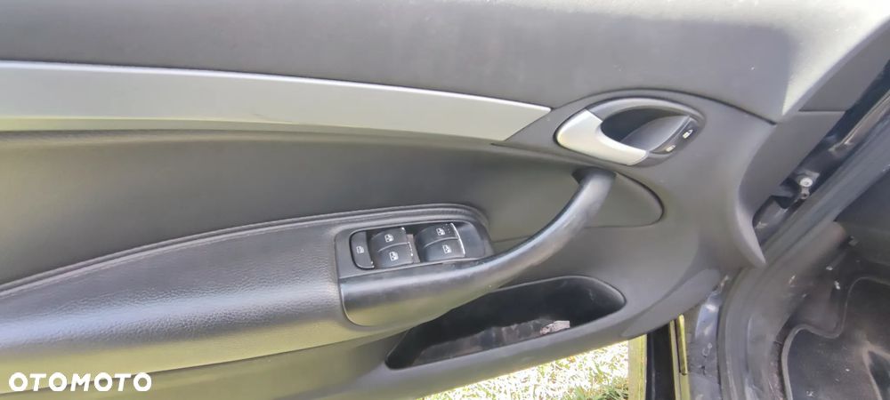 Saab 9-3 1.9TiD PF Vector Sport - 13