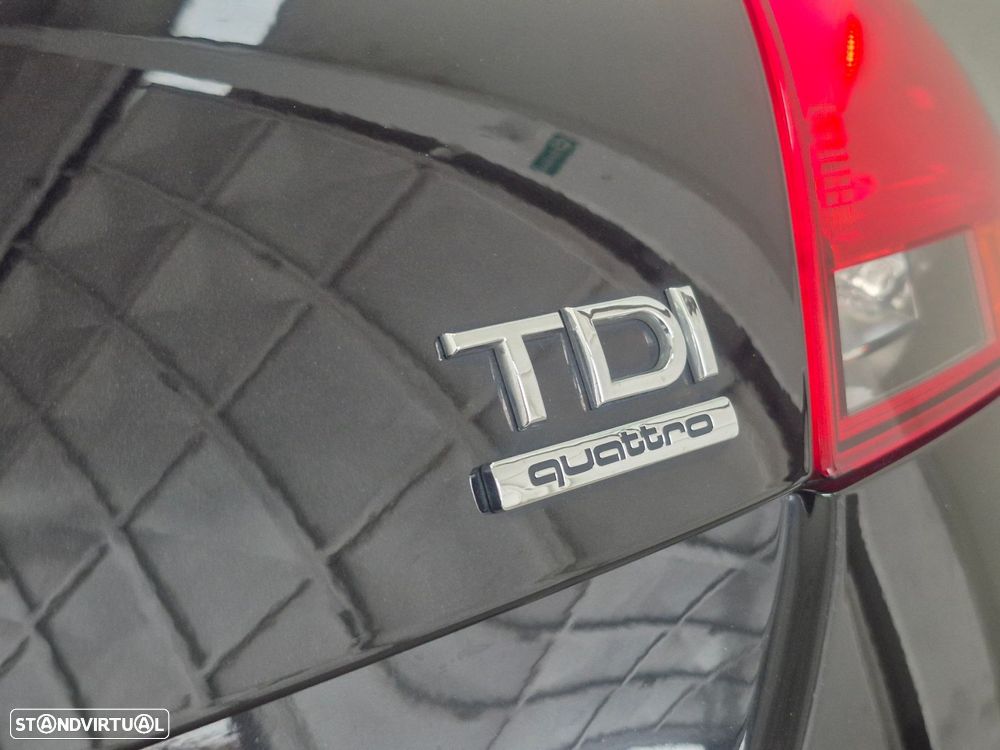 Audi TT Coupé 2.0 TDI quattro S tronic - 8