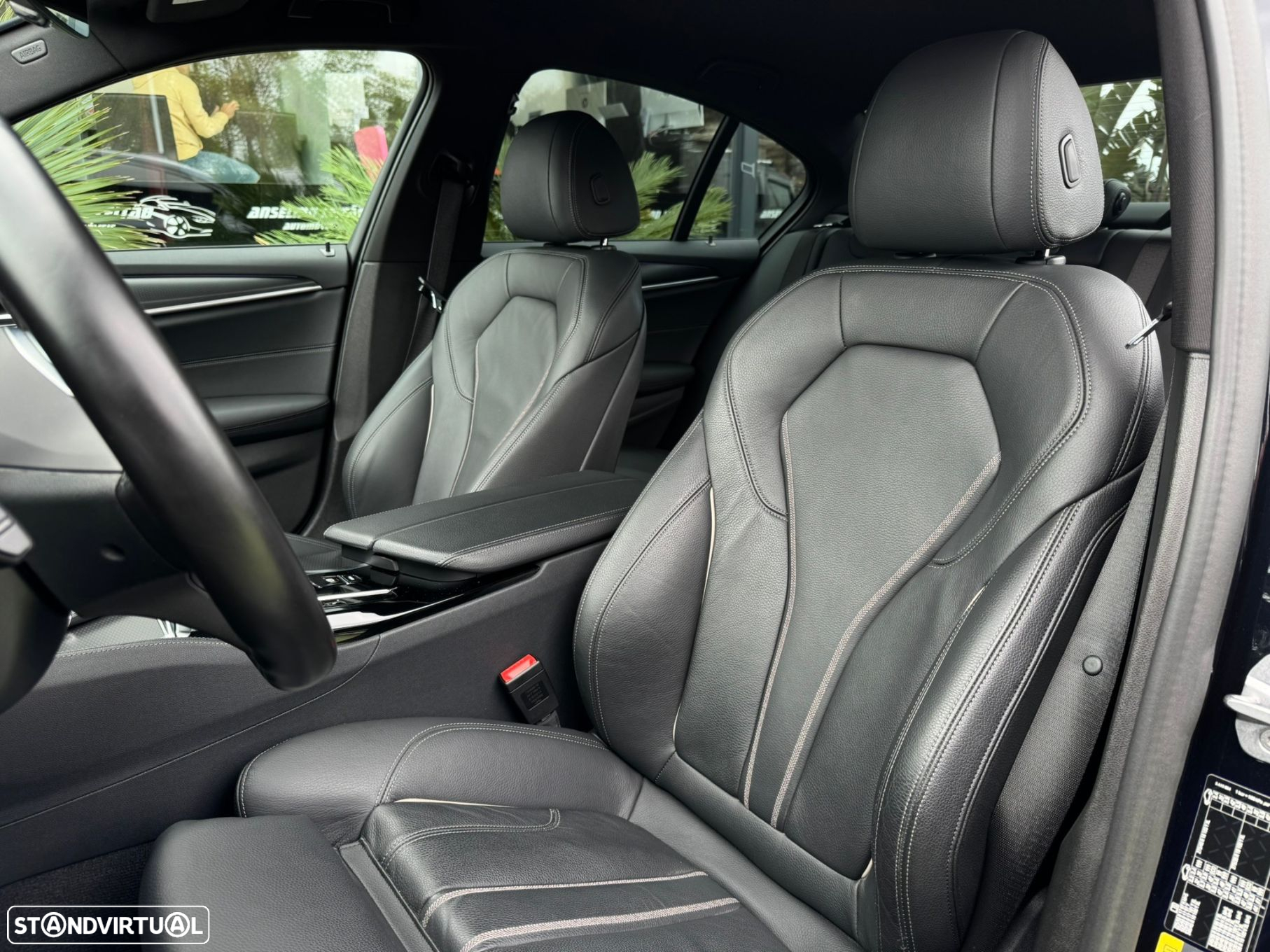 BMW 520 e Pack M - 15