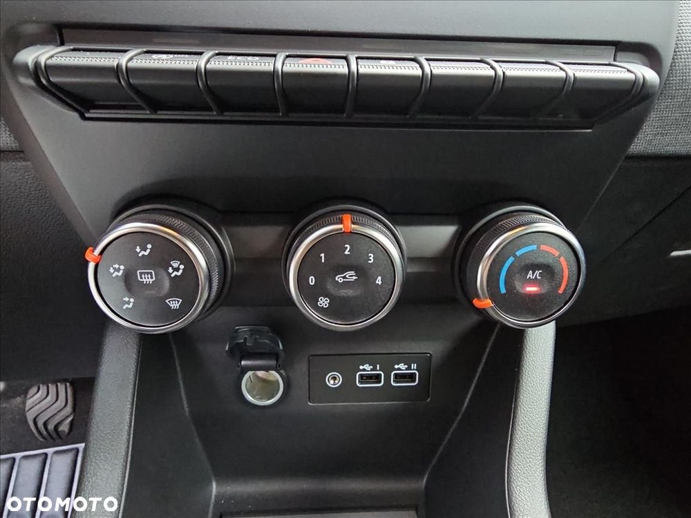 Renault Clio 1.0 TCe Evolution - 16