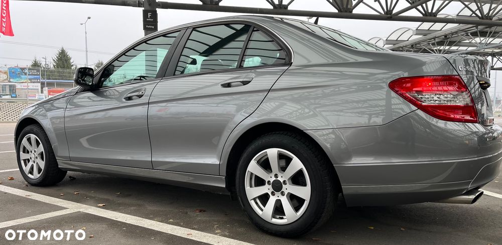 Mercedes-Benz Klasa C 200 Kompressor Classic - 5