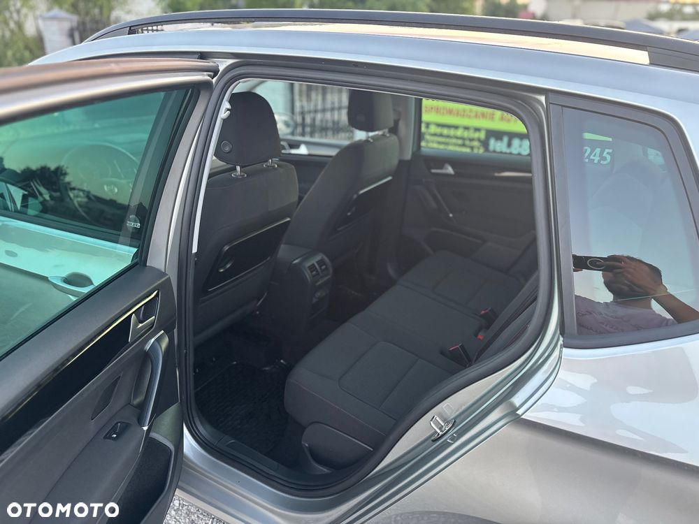 Volkswagen Golf Sportsvan - 9