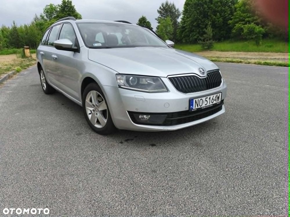 Skoda Octavia 1.6 TDI Style DSG - 20