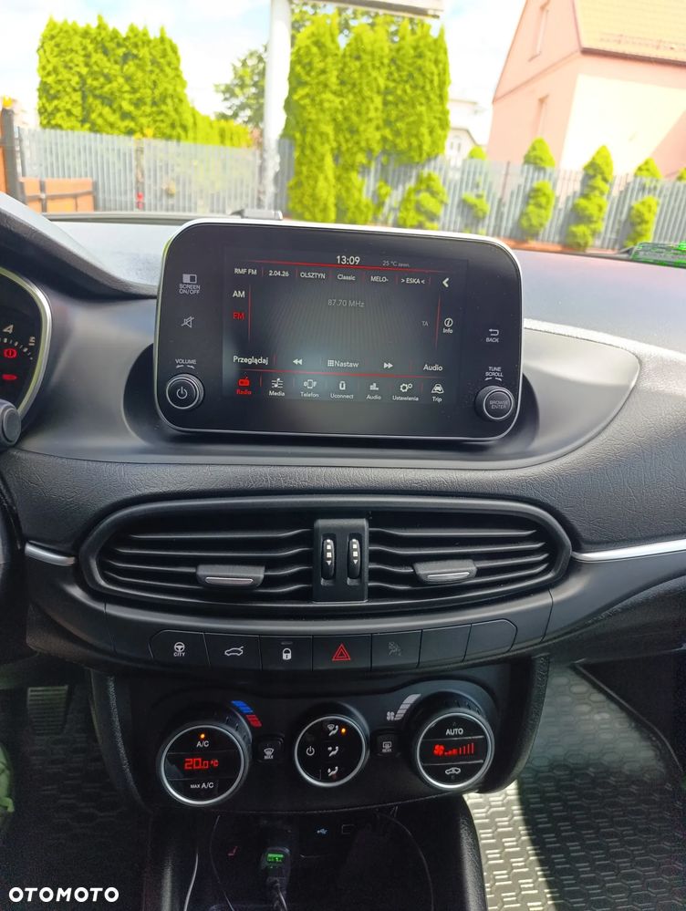 Fiat Tipo 1.4 16V Lounge - 29