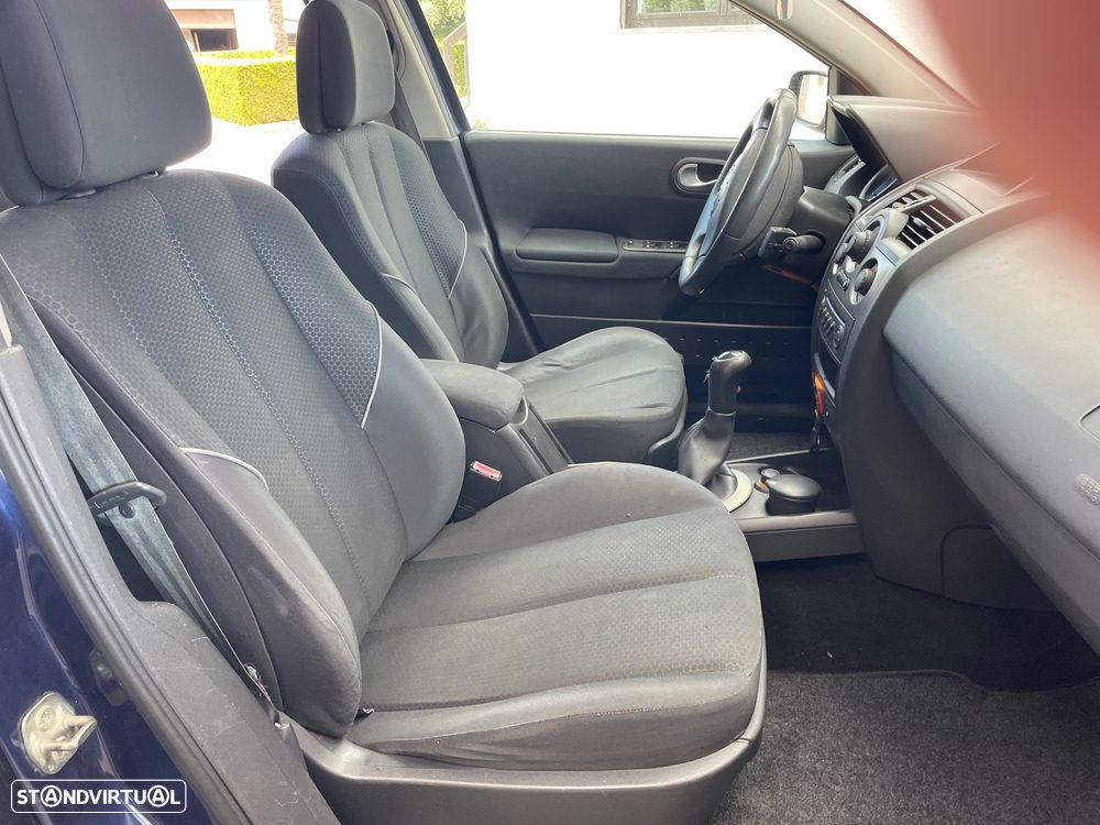 Renault Mégane Break 1.5 dCi Dynamique - 24
