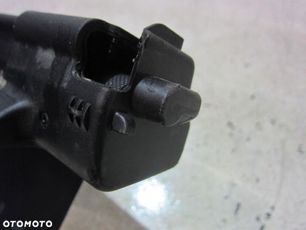 BMW X3 F25 ROLETA TYLNA TYŁ BAGAŻNIKA CZARNA 7222208 51477222208 - 5